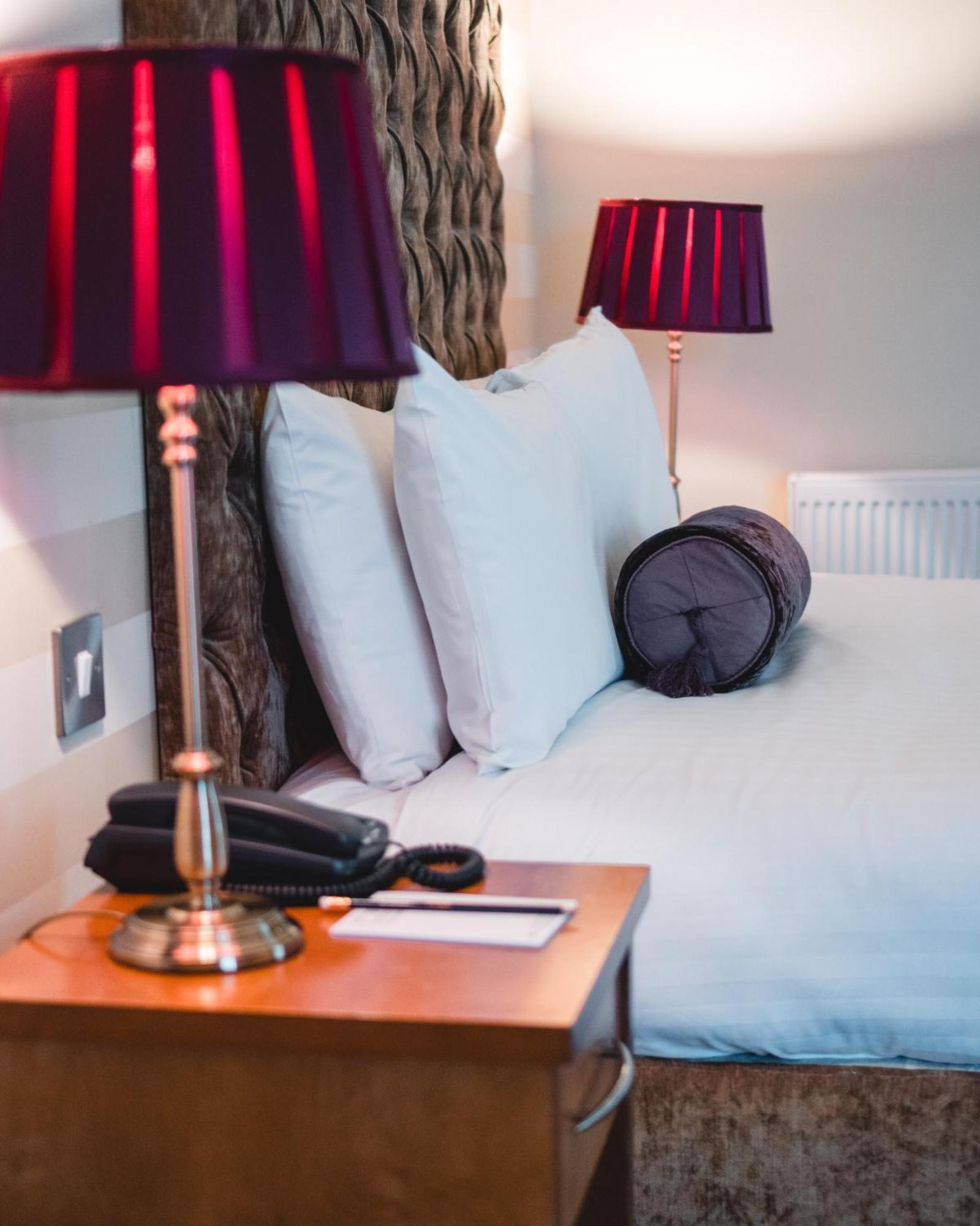 Raheen Woods Hotel Athenry Esterno foto